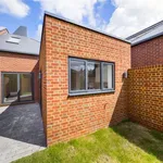 Rent 2 bedroom house in Mid Sussex