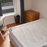 Rent 4 bedroom flat in Aberdeen