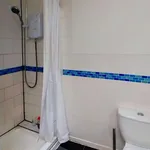 Rent 6 bedroom flat in West Midlands