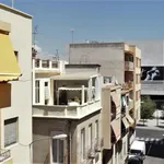 Rent 4 bedroom apartment in Alicante