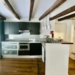 Appartement de 90 m² avec 5 chambre(s) en location à Paris