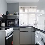 Terraced house to rent in Ingram Square, Halifax HX1