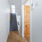 Rent 2 bedroom flat in Wales