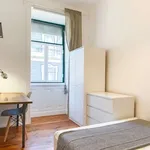 Rent a room in lisbon