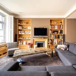 Rent 4 bedroom apartment of 307 m² in Brussels