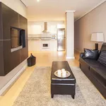 Rent 4 bedroom apartment of 65 m² in Valencia