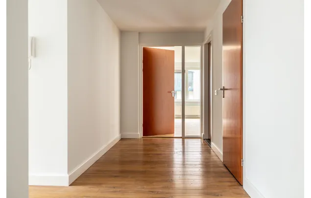 Huur 5 slaapkamer appartement van 230 m² in Chassé