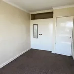 Rent 1 bedroom apartment in Yorkshire And The Humber