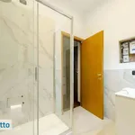 Rent 4 bedroom apartment of 120 m² in Genoa