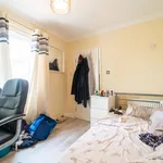 Rent 4 bedroom flat in West Midlands