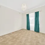 Rent 1 bedroom apartment in Pooraka