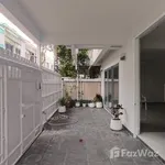 Rent 3 bedroom house of 240 m² in Bangkok