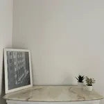 Rent 7 bedroom apartment in Milan