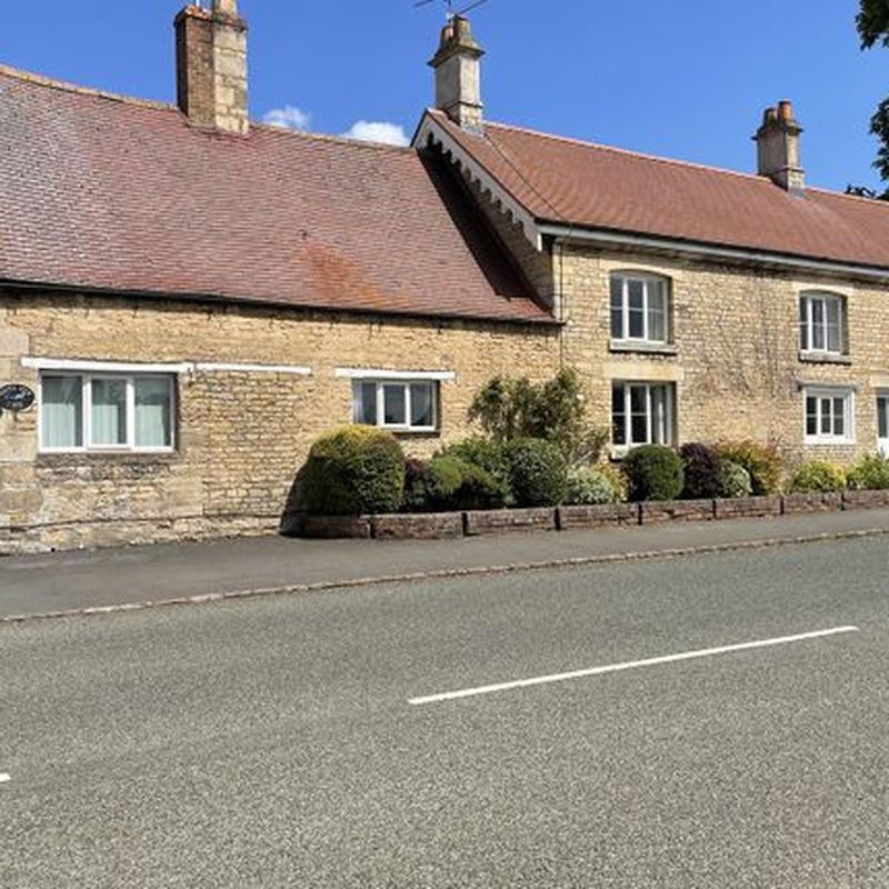 Detached house to rent in Main Street, Empingham, Oakham LE15 Barrowden