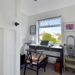 Rent 3 bedroom flat of 78 m² in Cambridge