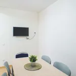 Rent a room in madrid