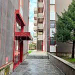 Affitto 3 camera appartamento di 90 m² in Milano