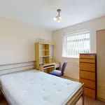 Rent 4 bedroom house in South East England