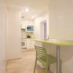 Rent 3 bedroom apartment of 100 m² in madrid