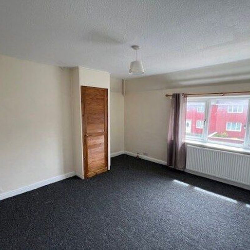 Property to rent in Masefield Avenue, Chesterfield S42 North Wingfield