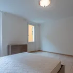 Rent 4 bedroom apartment of 60 m² in Modena