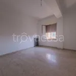 Rent 5 bedroom apartment of 185 m² in Reggio di Calabria