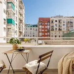 Alquilo 3 dormitorio apartamento de 155 m² en madrid