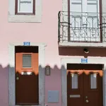 Rent 1 bedroom apartment of 35 m² in lisbon