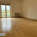 Rent 1 bedroom apartment of 166 m² in Rome