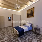 Rent 4 bedroom apartment of 57 m² in Florence