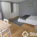 Maison de 150 m² avec 8 chambre(s) en location à Isle