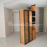 Rent 3 bedroom apartment of 85 m² in Cernusco sul Naviglio