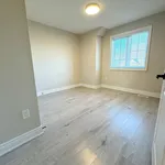 Appartement de 4154 m² avec 3 chambre(s) en location à Whitby