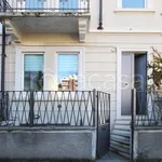 Rent 6 bedroom house of 260 m² in Milano