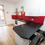 Rent 6 bedroom house in Leeds