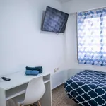 Rent a room of 99 m² in valencia