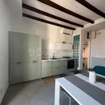 Rent 3 bedroom apartment of 90 m² in Milano