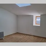 Appartement de 85 m² avec 4 chambre(s) en location à St