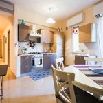 Rent 3 bedroom apartment of 100 m² in Milano