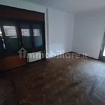 Rent 5 bedroom apartment of 183 m² in Genoa