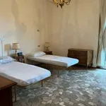 Rent 5 bedroom apartment of 110 m² in Bologna