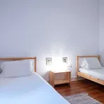 Rent 3 bedroom apartment in lisbon