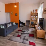 Appartement de 97 m² avec 5 chambre(s) en location à LA SORGUE