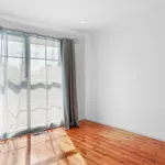 Rent 3 bedroom house in Dandenong North