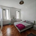 Rent 1 bedroom apartment of 82 m² in milano