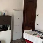 Rent a room of 70 m² in rome