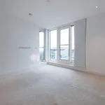 Rent 3 bedroom flat in London