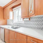 Maison de 31484 m² avec 4 chambre(s) en location à Brampton (Madoc)