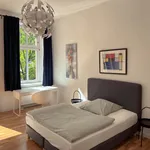 Rent a room of 120 m² in Berlin