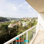 Pronajměte si 3 ložnic/e byt o rozloze 73 m² v Praha